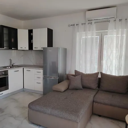 Apartament Nina