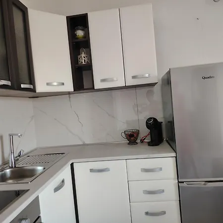 Apartament Nina *